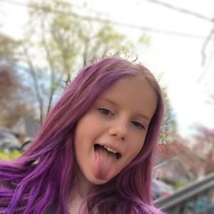 Meet your Posher, Lexi